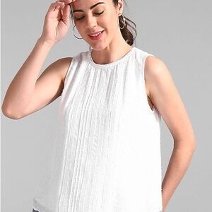 Gap Sleeveless Pintuck White Camisole - Lightweight Summer Top
